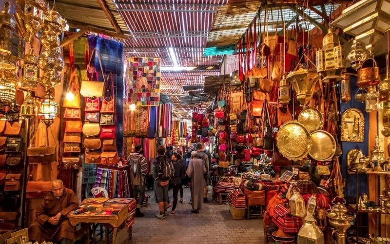 Tour privado de 7 días desde Marrakech a Fez a través del Sahara